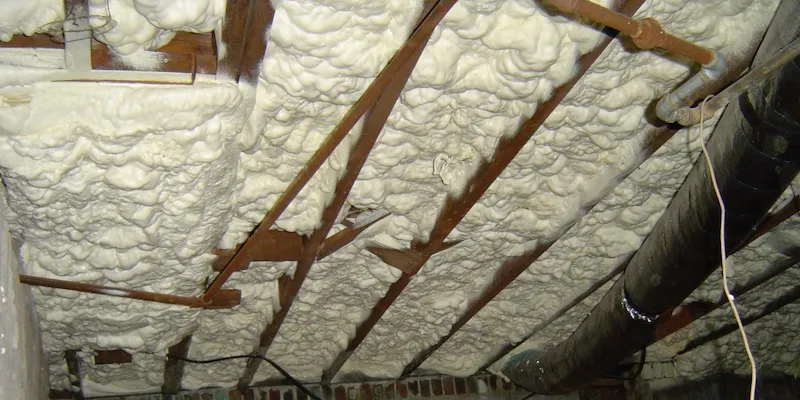 spray foam insulation under mobile home